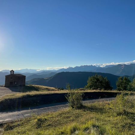 Apartamento Vacacional El Pont de Suert Buitenkant foto