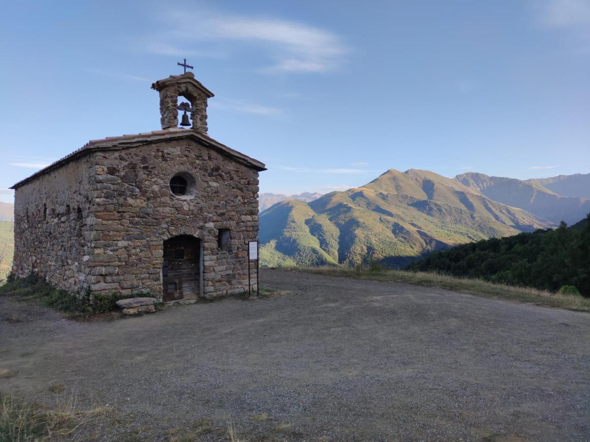 Apartamento Vacacional El Pont de Suert Buitenkant foto