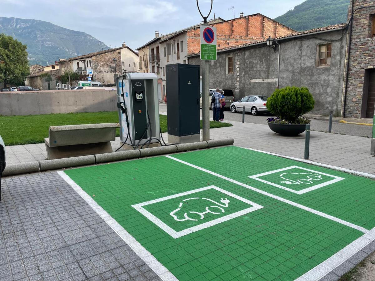 Apartamento Vacacional El Pont de Suert Buitenkant foto
