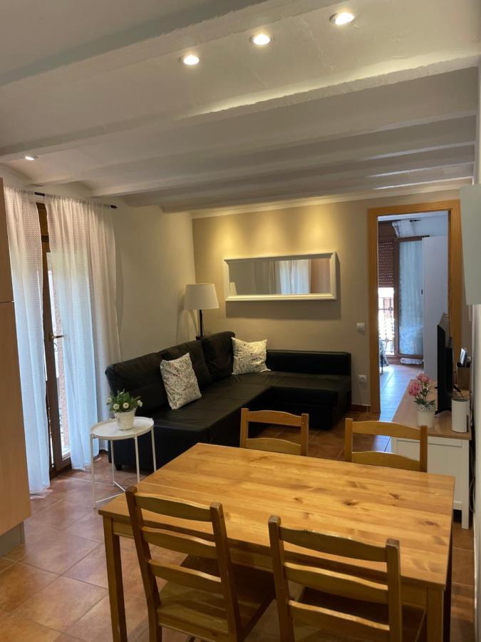 Apartamento Vacacional El Pont de Suert Buitenkant foto