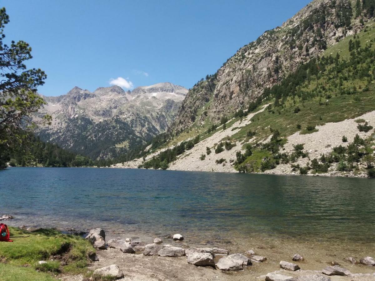 Apartamento Vacacional El Pont de Suert Buitenkant foto