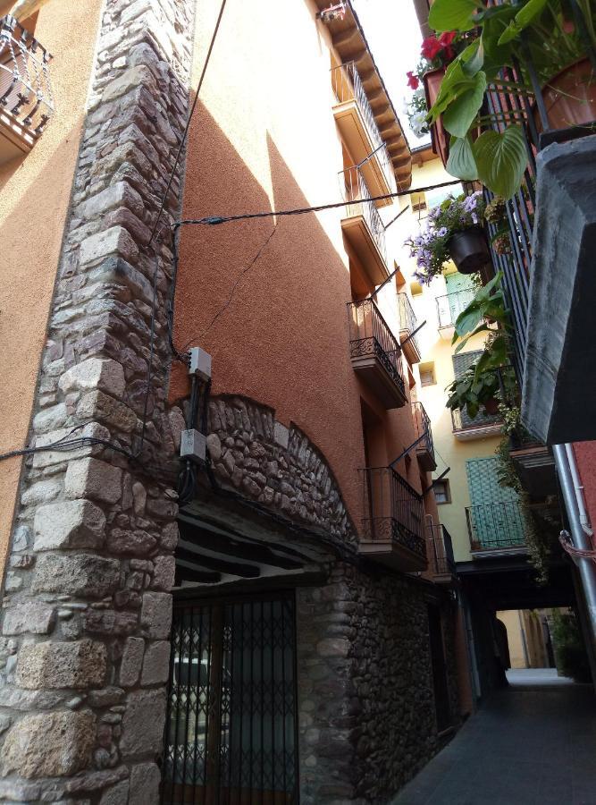 Apartamento Vacacional El Pont de Suert Buitenkant foto